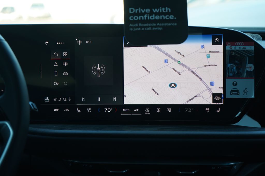 Thumbnail: 2025 Audi Q5 - 10