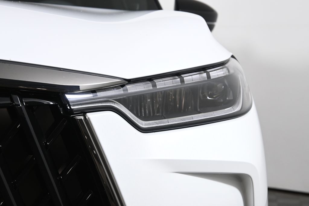 Thumbnail: 2027 INFINITI QX60 - 11