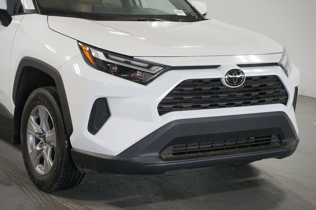 Thumbnail: 2024 Toyota RAV4 - 4