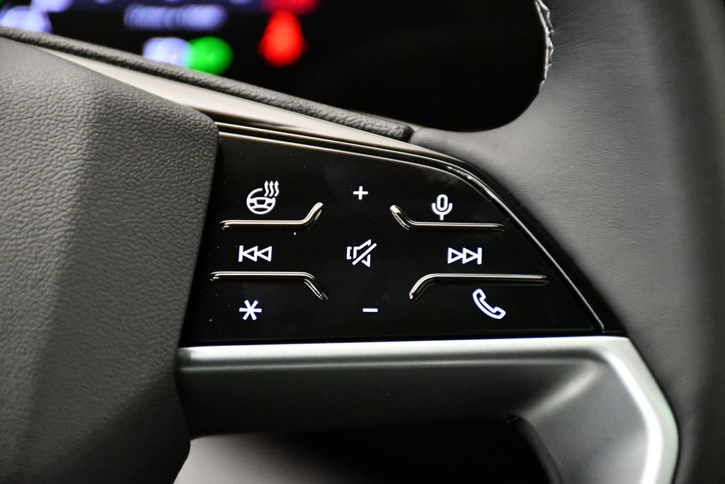 Thumbnail: 2025 Audi Q5 - 23