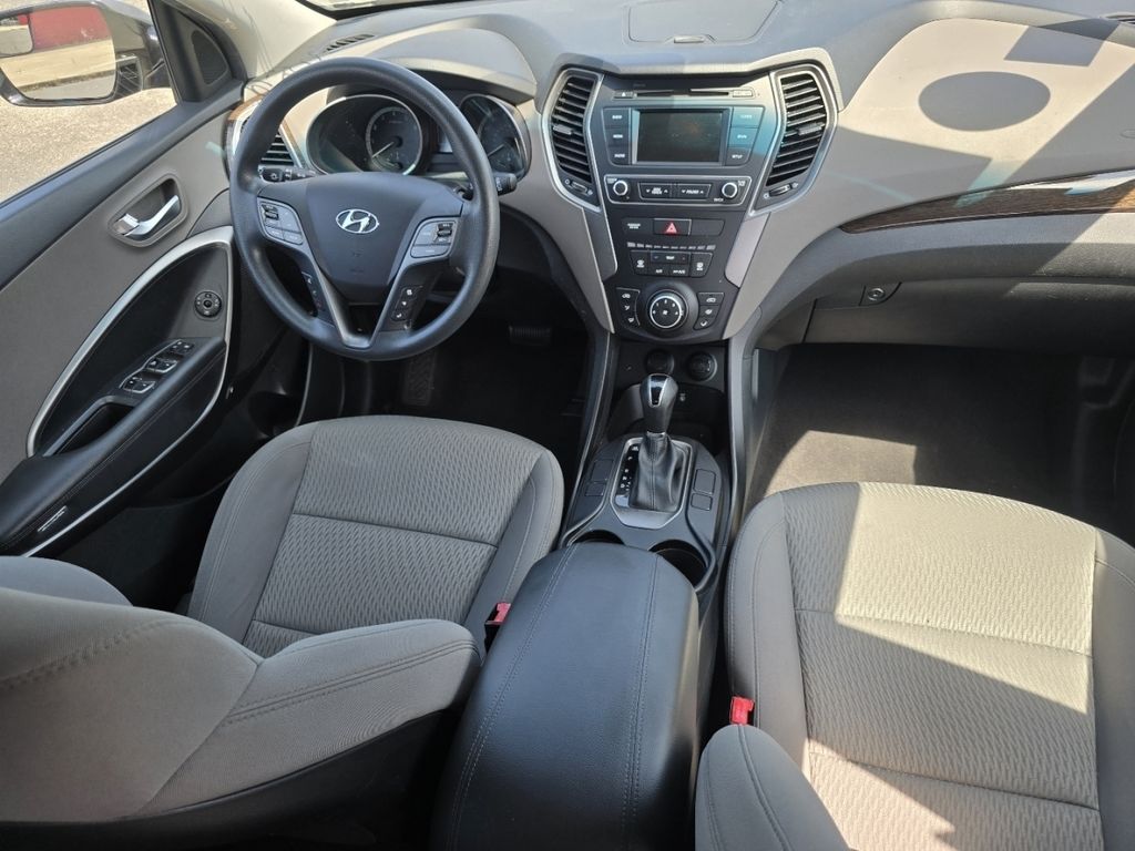 Used 2018 Gray Hyundai  image 20