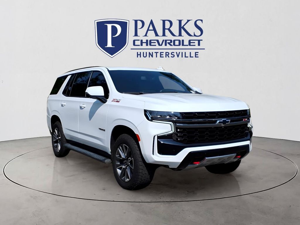 Summit White 2022 Chevrolet Tahoe SUV / Crossover Four-Wheel Drive