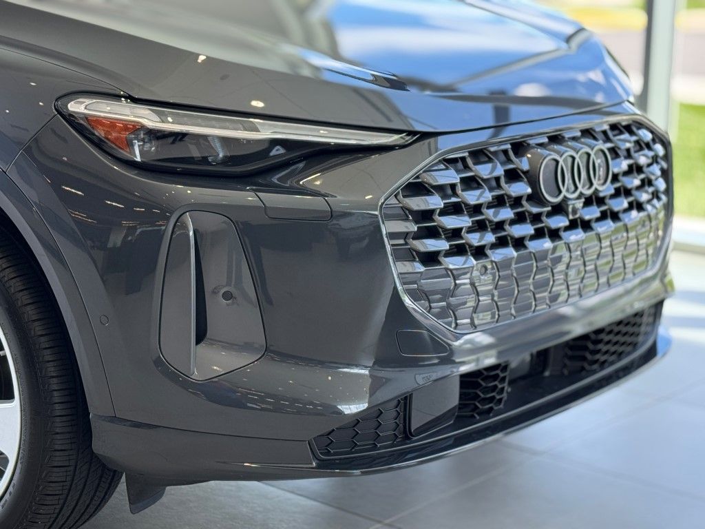 2025 Audi Q5 Premium 6