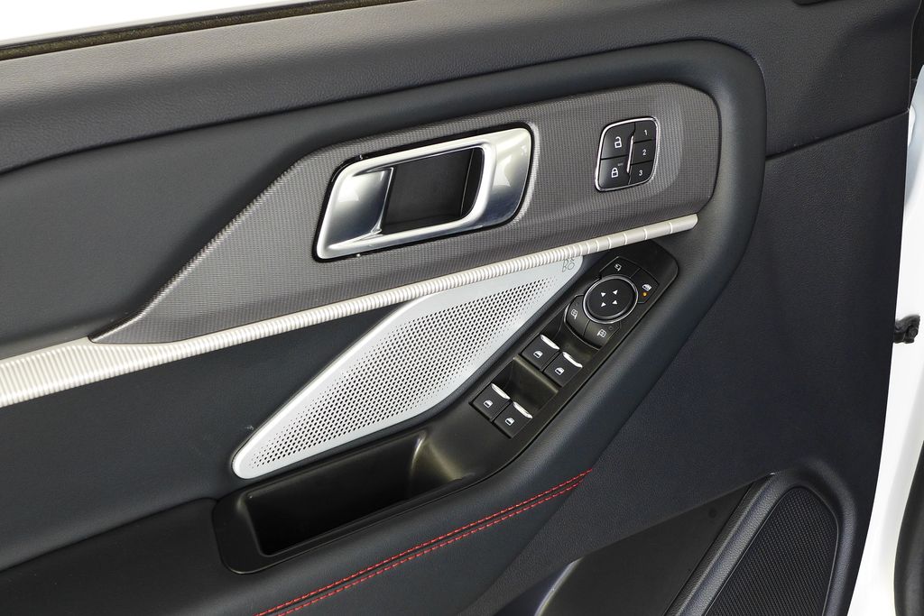 Thumbnail: 2025 Ford Explorer - 12