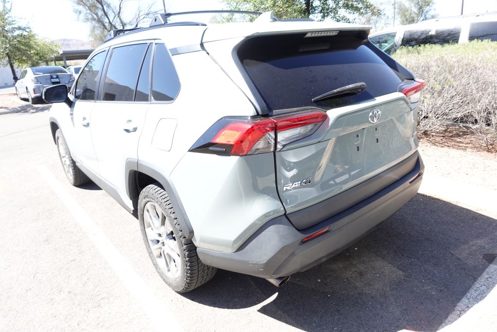 2019 Toyota Rav4 XLE Premium