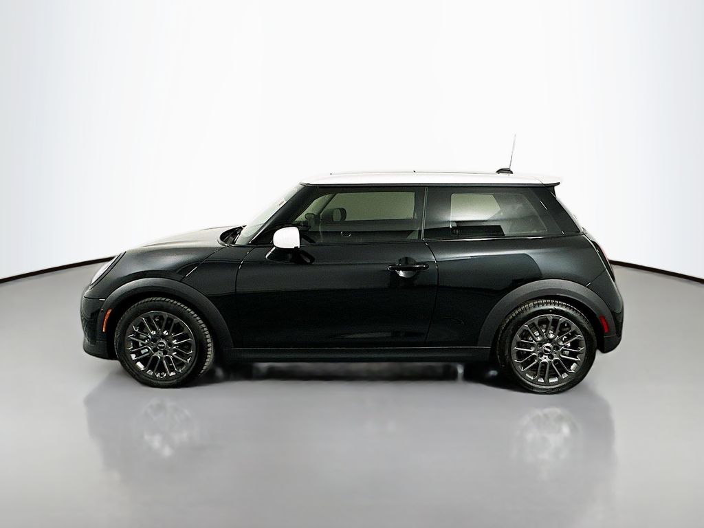 2025 MINI Cooper S 8