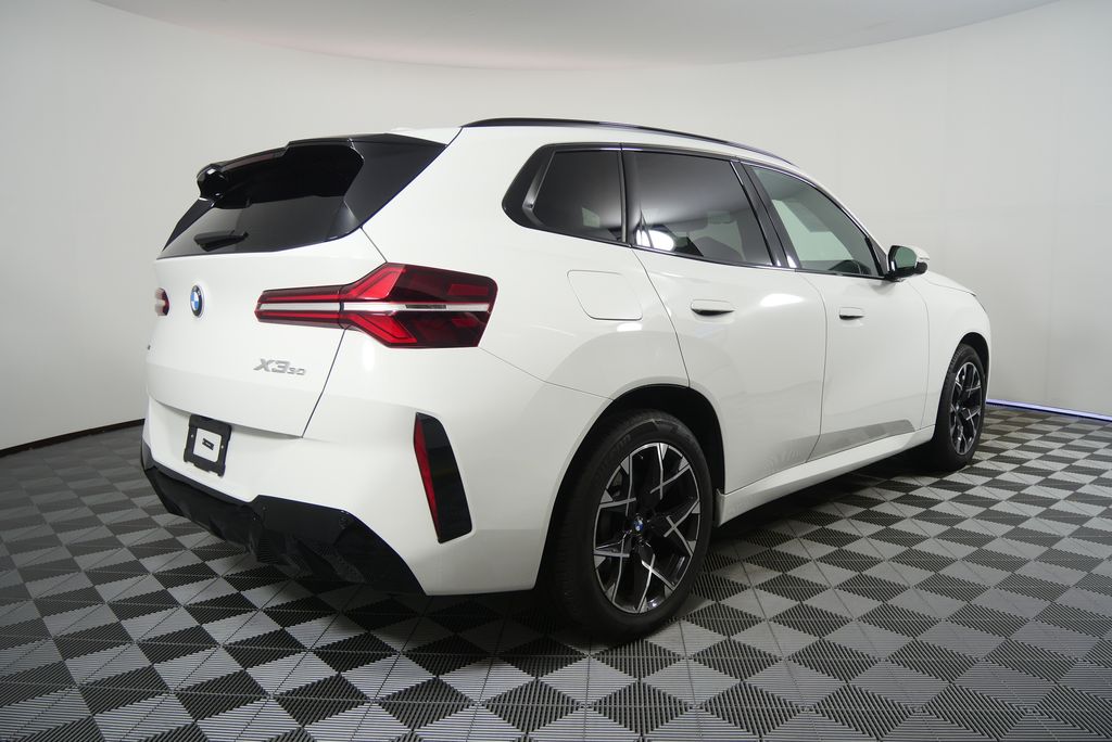 Thumbnail: 2025 BMW X3 - 3