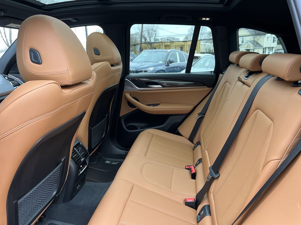 Thumbnail: 2023 BMW X3 - 23