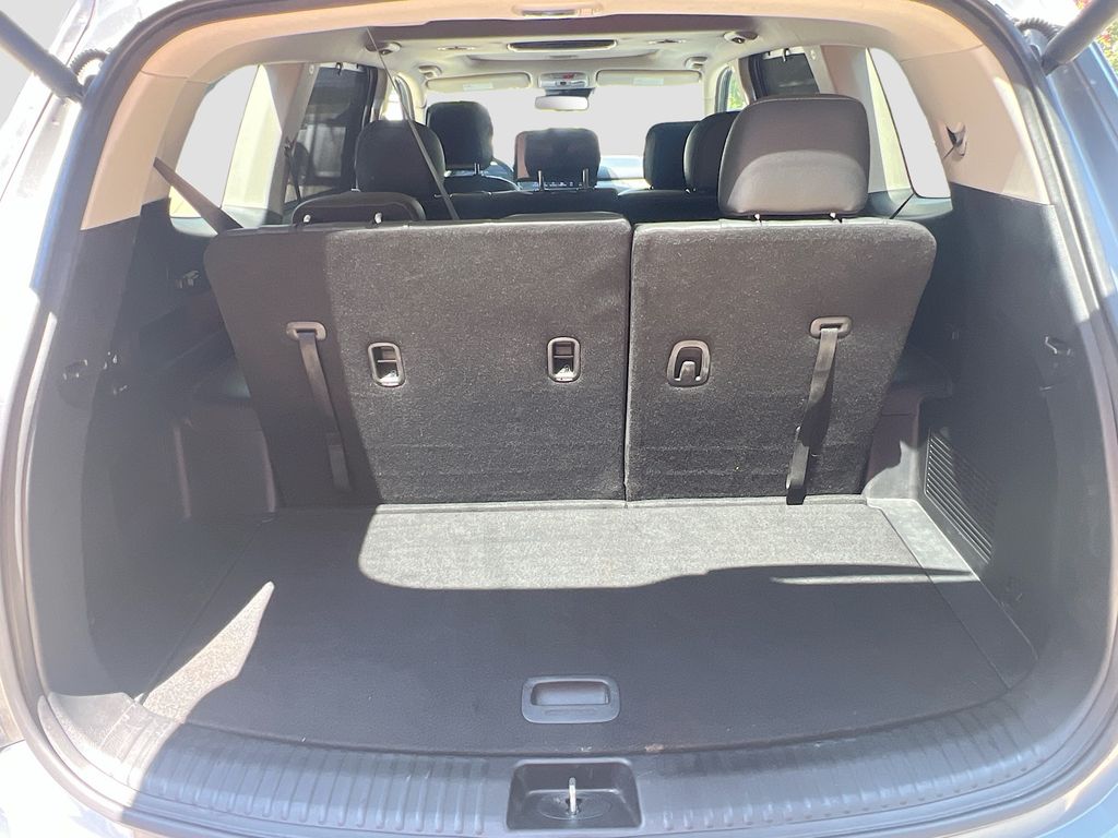 Used 2024 Silver Kia EX image 28