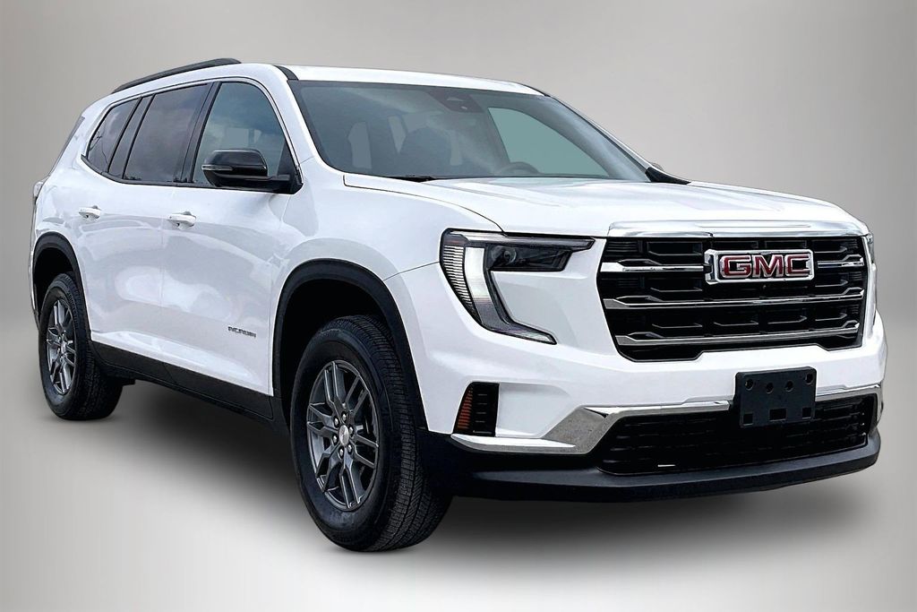 Used 2025 GMC Acadia Elevation 4D Sport Utility