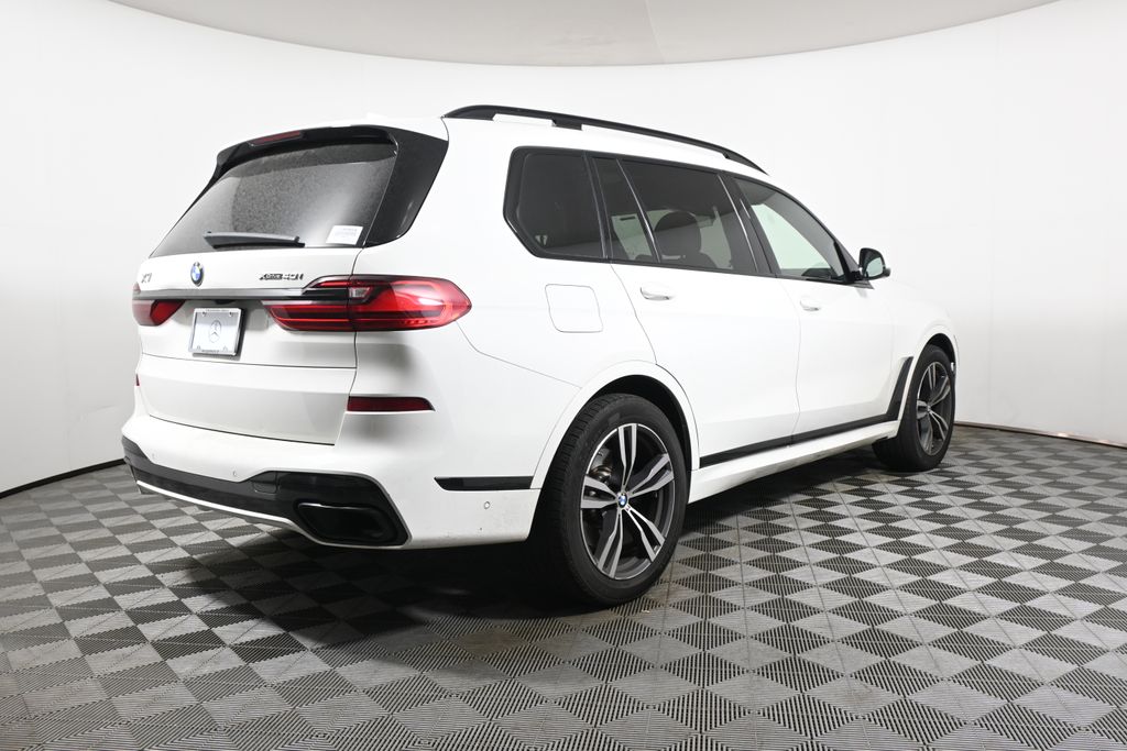 Thumbnail: 2022 BMW X7 - 7