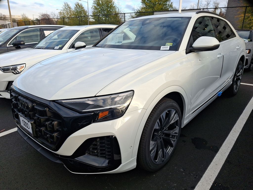 2025 Audi Q8  -
                Vienna, VA