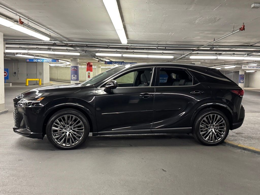 2023 Lexus RX 350 Premium photo 25