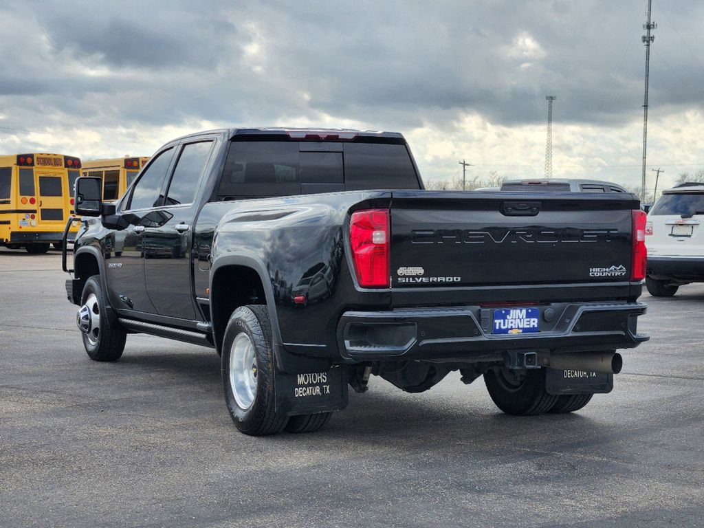 2022 Chevrolet Silverado 3500HD High Country 6