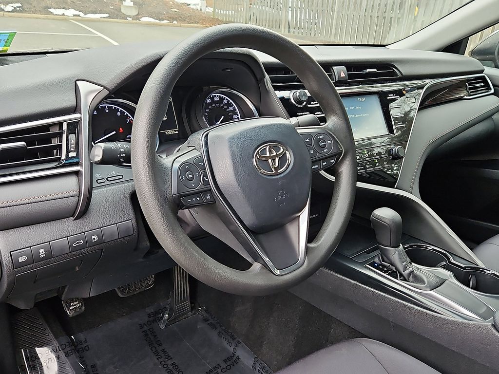 Thumbnail: 2018 Toyota Camry - 24