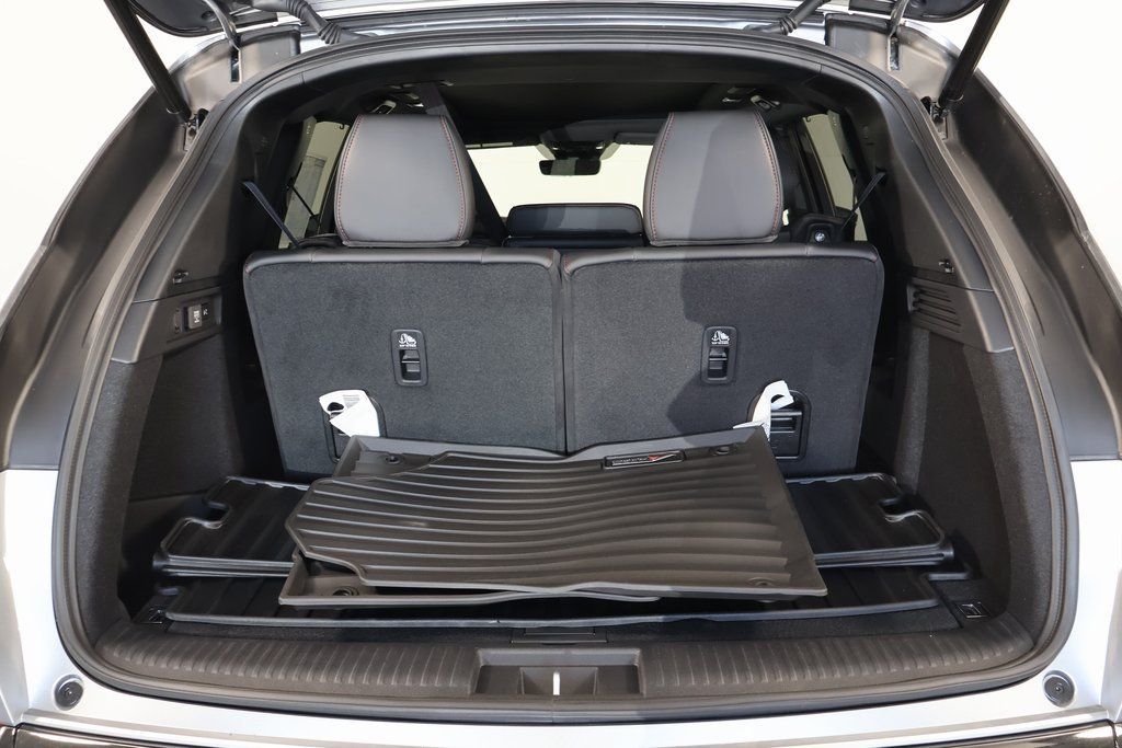 Thumbnail: 2026 Acura MDX - 9