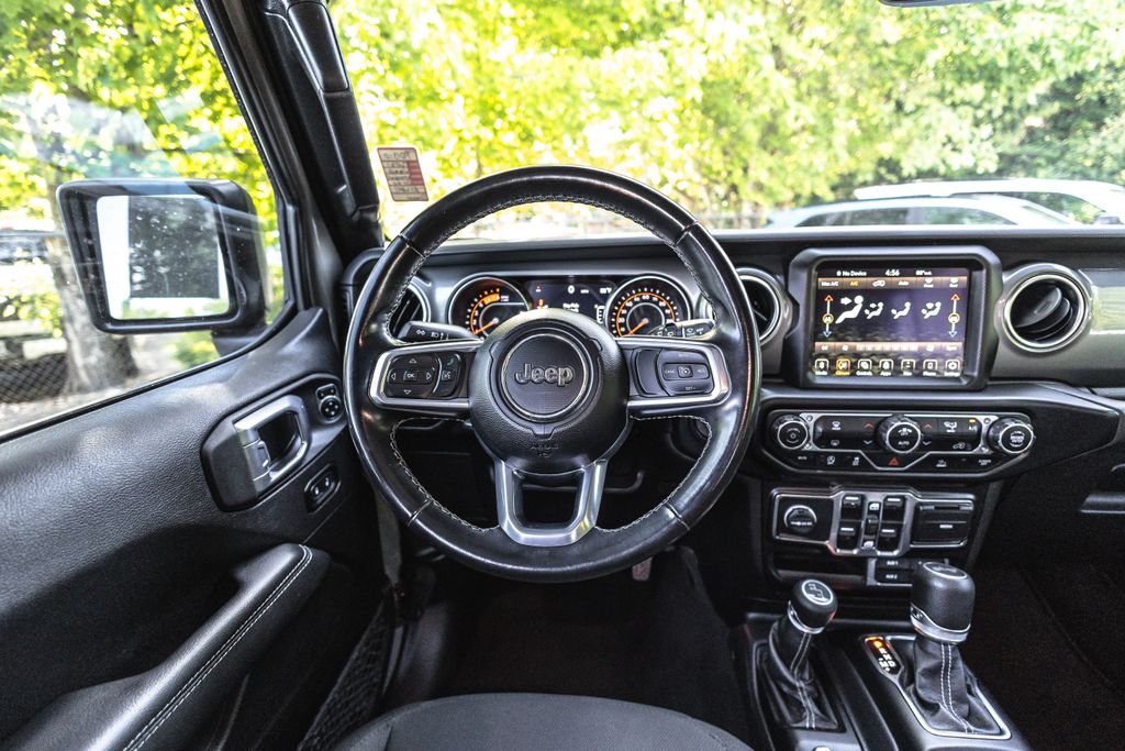 2021 Jeep Wrangler Unlimited Unlimited Sahara thumbnail 22