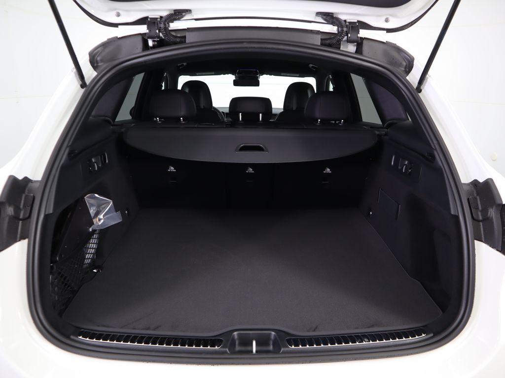 Thumbnail: 2025 Mercedes-Benz GLC - 28