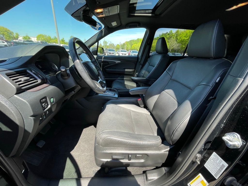 Thumbnail: 2023 Honda Passport - 27