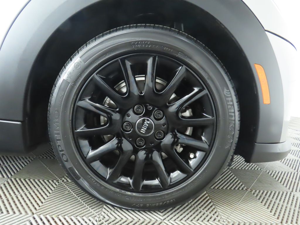 Thumbnail: 2023 MINI Cooper - 31