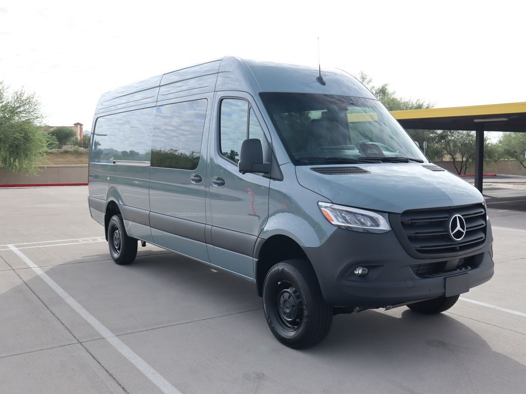 Thumbnail: 2026 Mercedes-Benz Sprinter - 3