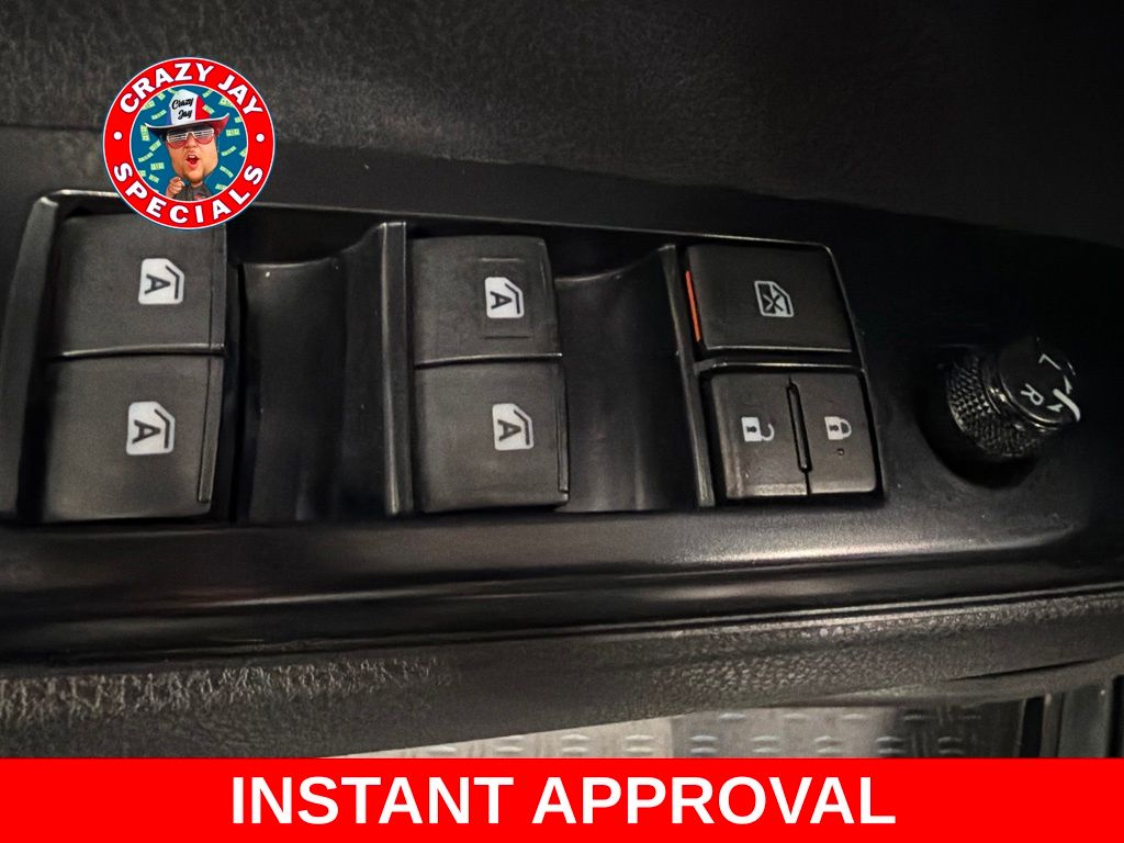 Used 2018 Toyota Camry Hybrid Sedan