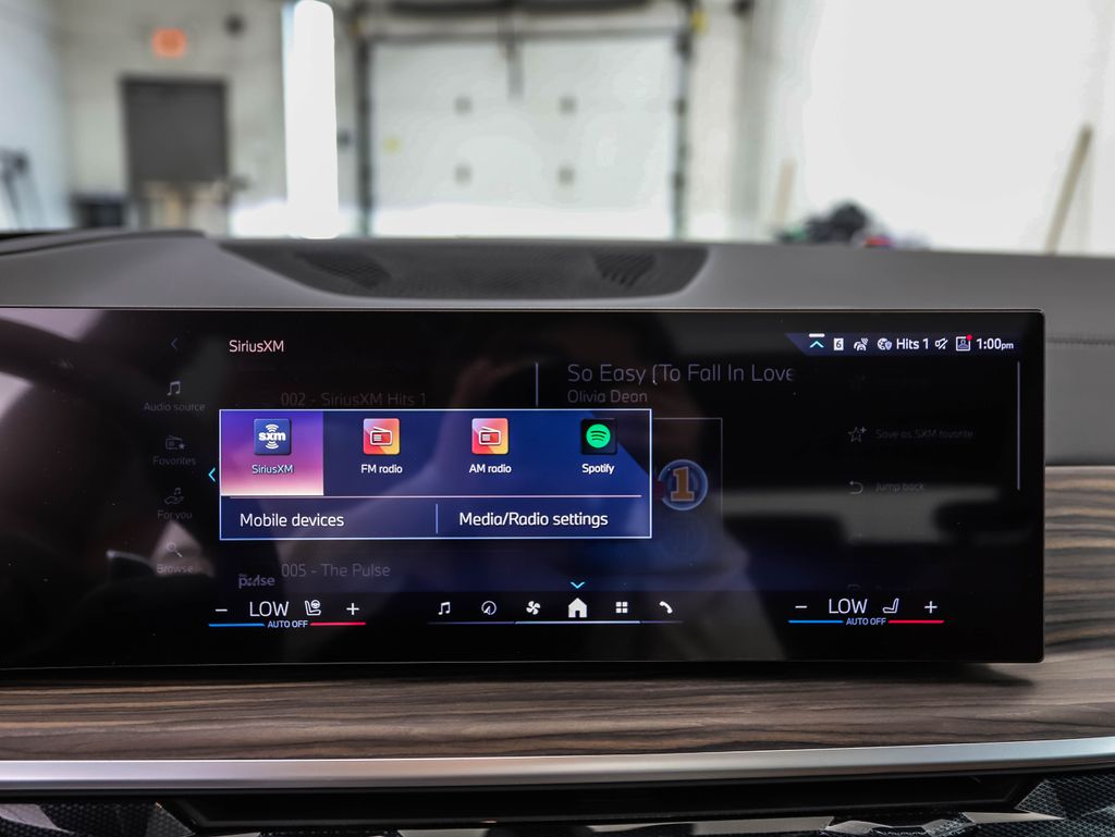 Thumbnail: 2026 BMW X5 - 17