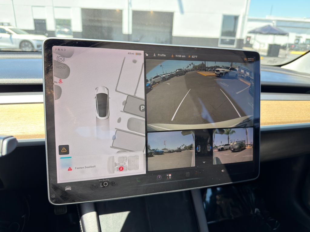 Thumbnail: 2022 Tesla Model 3 - 23