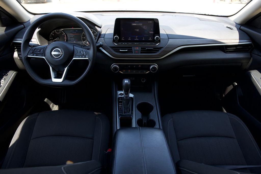 2025 Nissan Altima 2.5 SV Blue at Don McGill Toyota