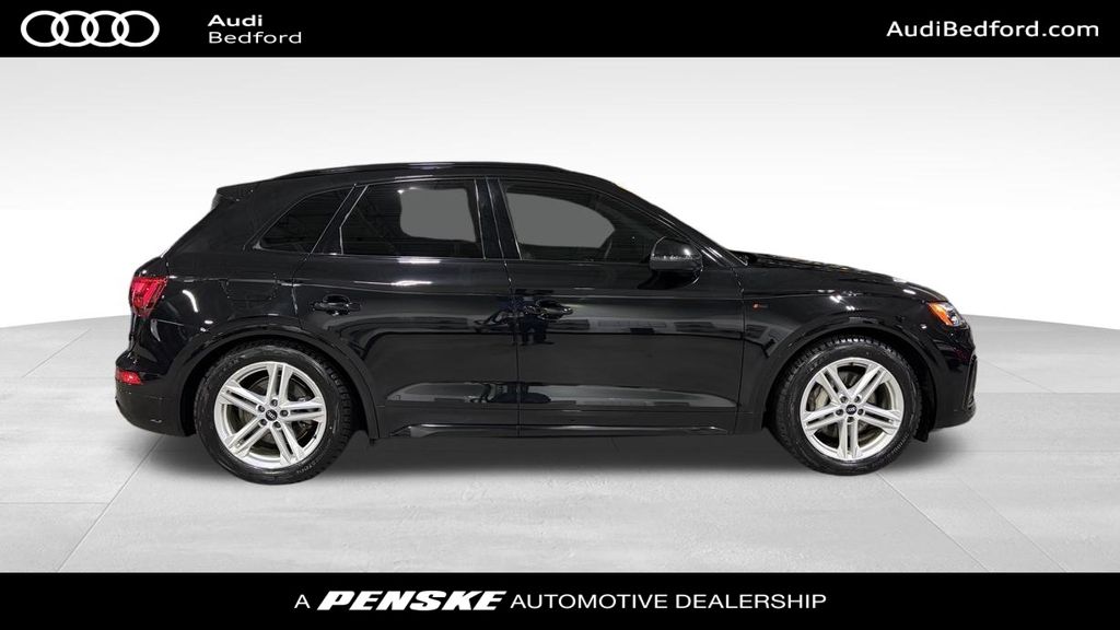 Thumbnail: 2021 Audi Q5 - 7