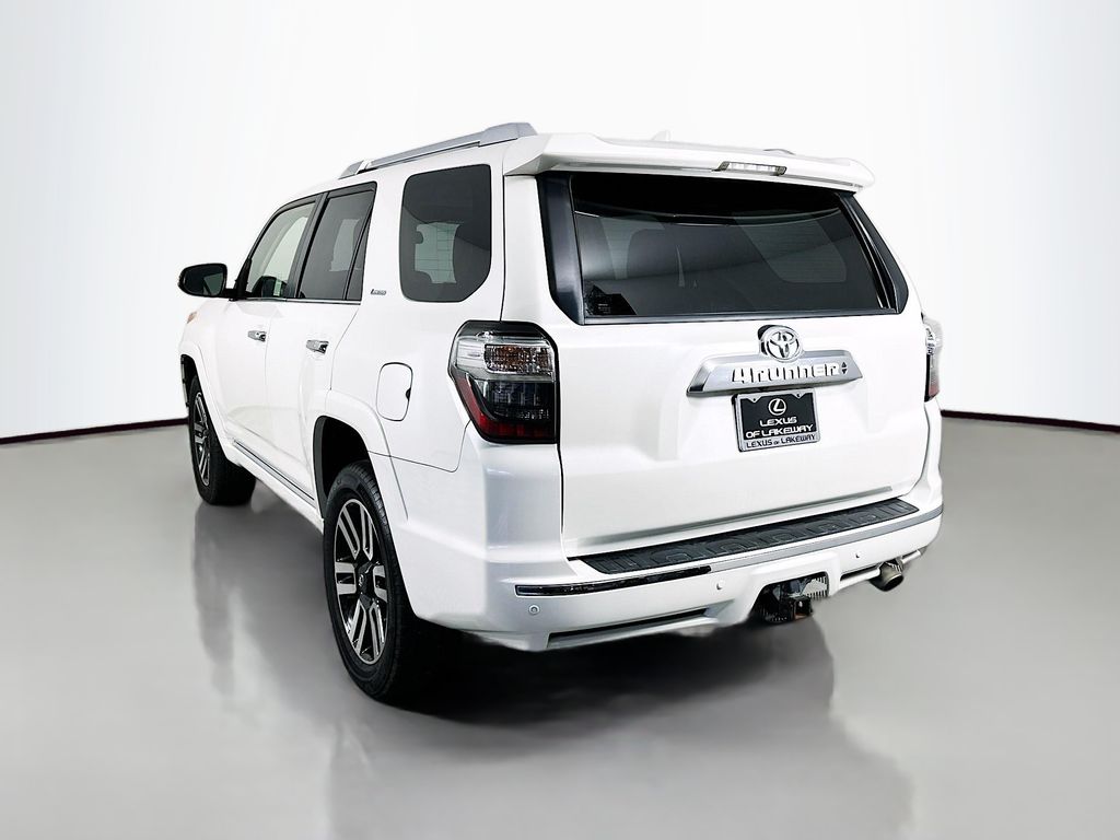 2016 Toyota 4Runner Limited 7