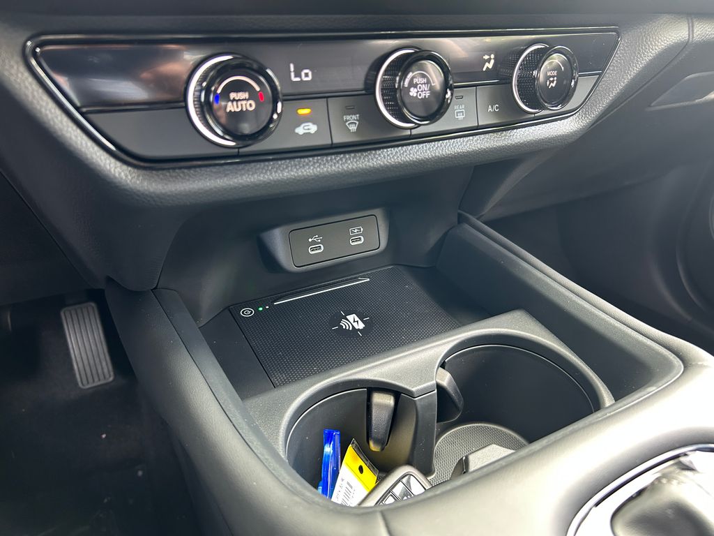Thumbnail: 2027 Honda HR-V - 26