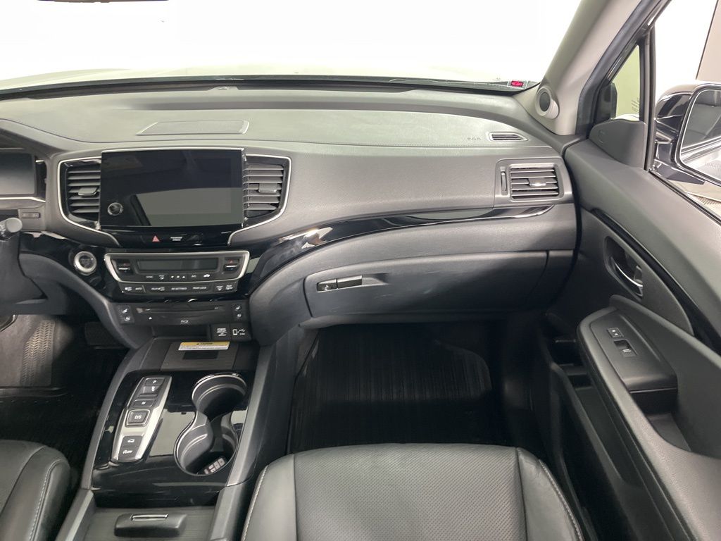 Thumbnail: 2020 Honda Pilot - 17