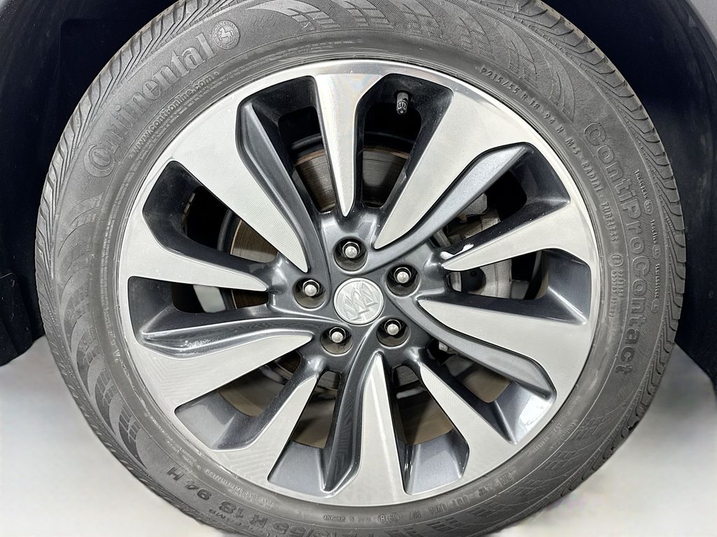 Thumbnail: 2019 Buick Encore - 32