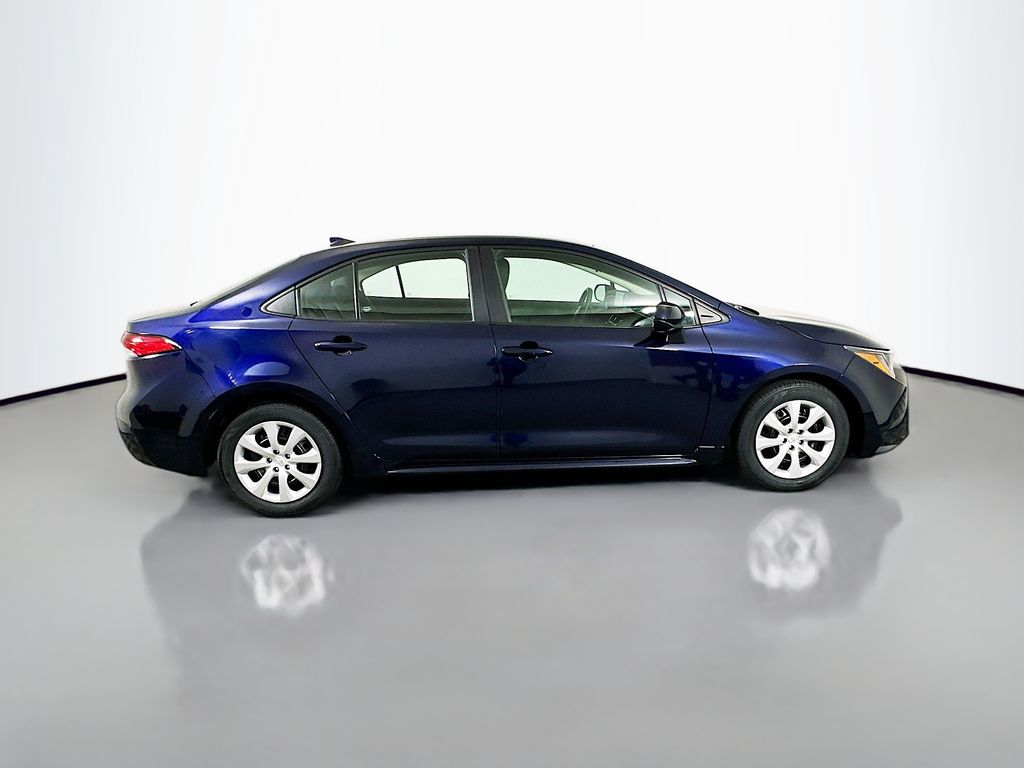 Thumbnail: 2024 Toyota Corolla - 4