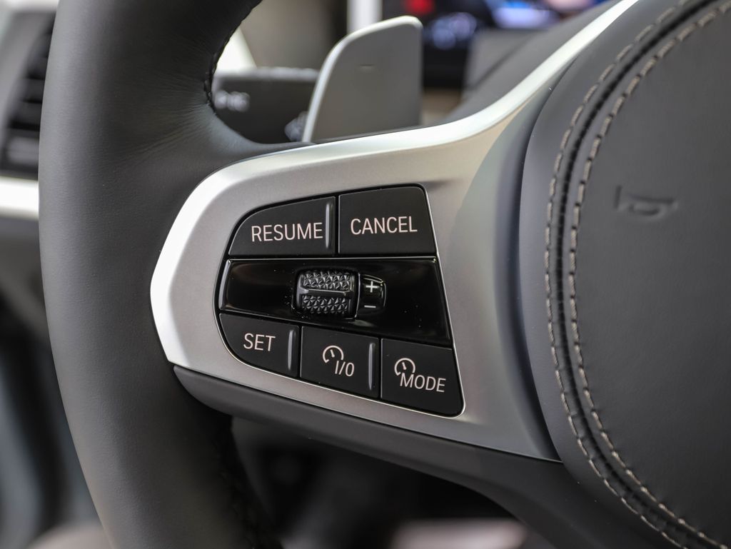 2026 BMW X5 xDrive50e 12