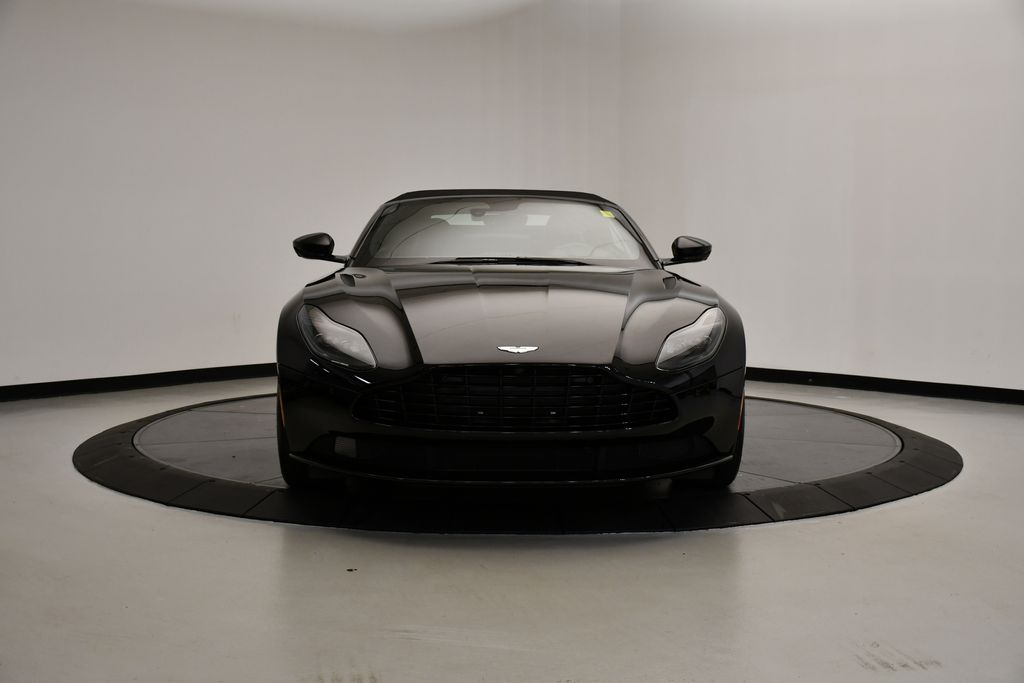 Thumbnail: 2020 Aston Martin DB11 - 10