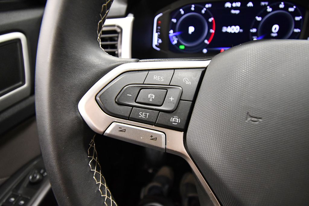 Used 2023 Volkswagen Atlas Cross Sport SUV