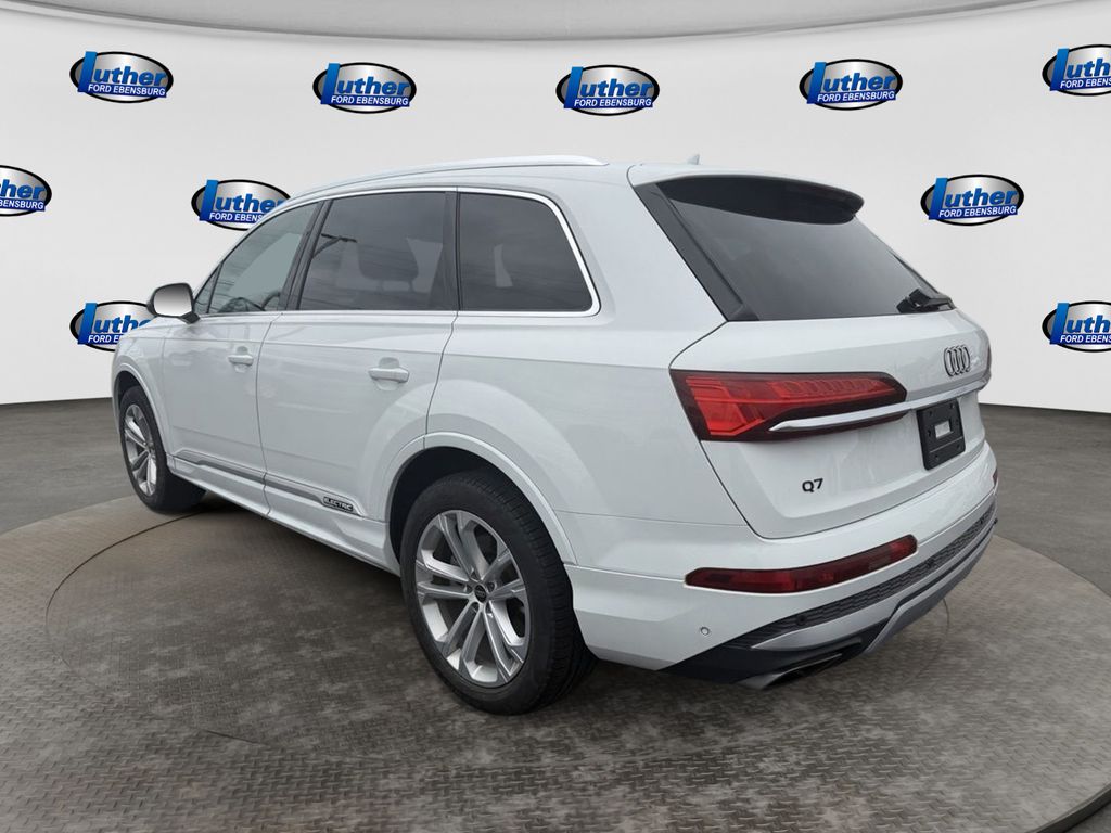 2025 Audi Q7 55 Premium Plus - 2