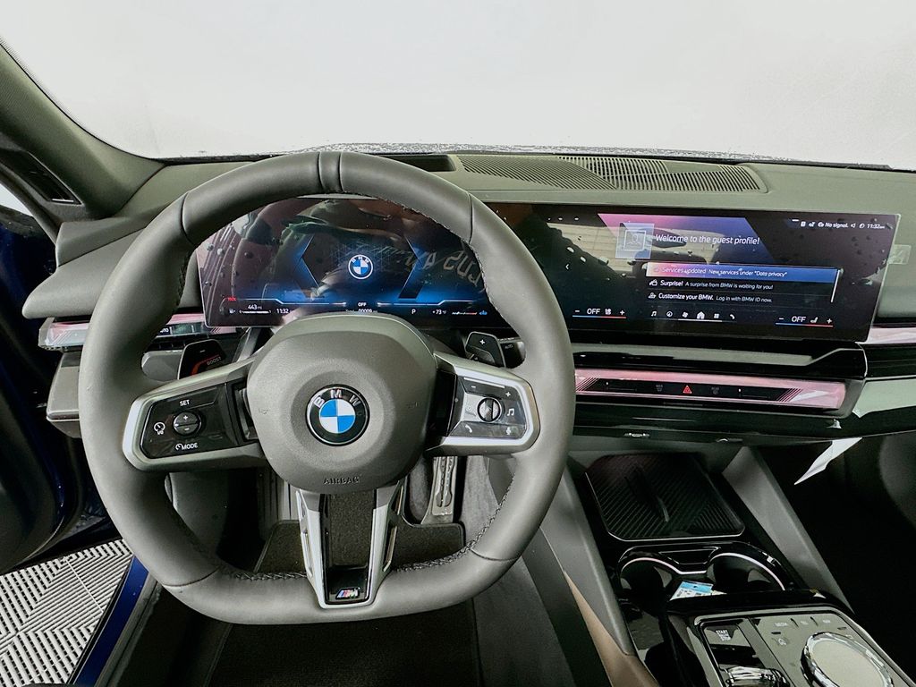 Thumbnail: 2026 BMW 5 Series - 10