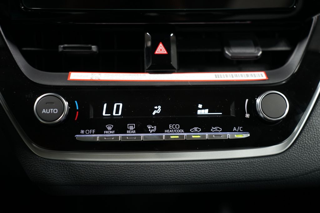 Thumbnail: 2025 Toyota Corolla - 20