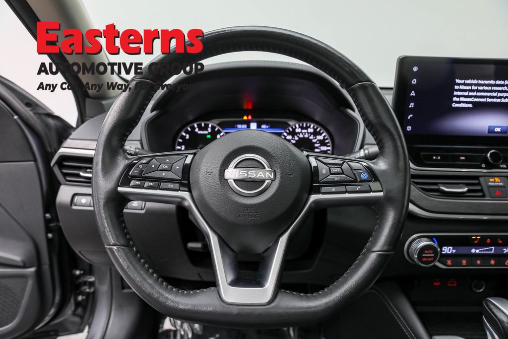 Used 2023 Gray Nissan 2.5 SL image 10