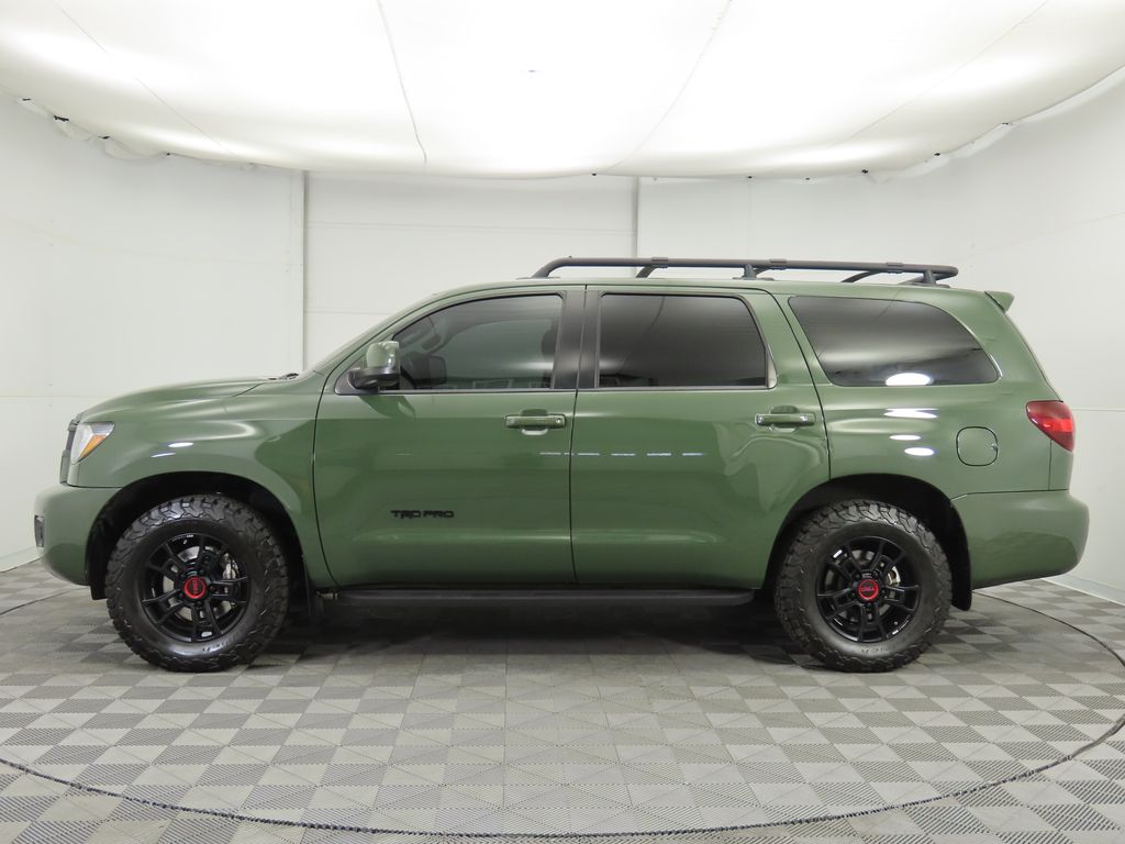 Thumbnail: 2020 Toyota Sequoia - 8