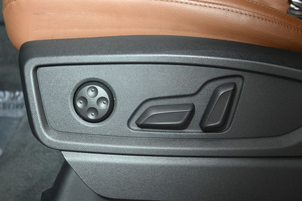 2022 Audi Q5 e Premium 25