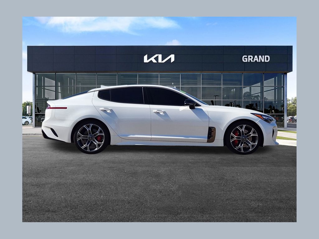  2021 Kia Stinger GT1 RWD   