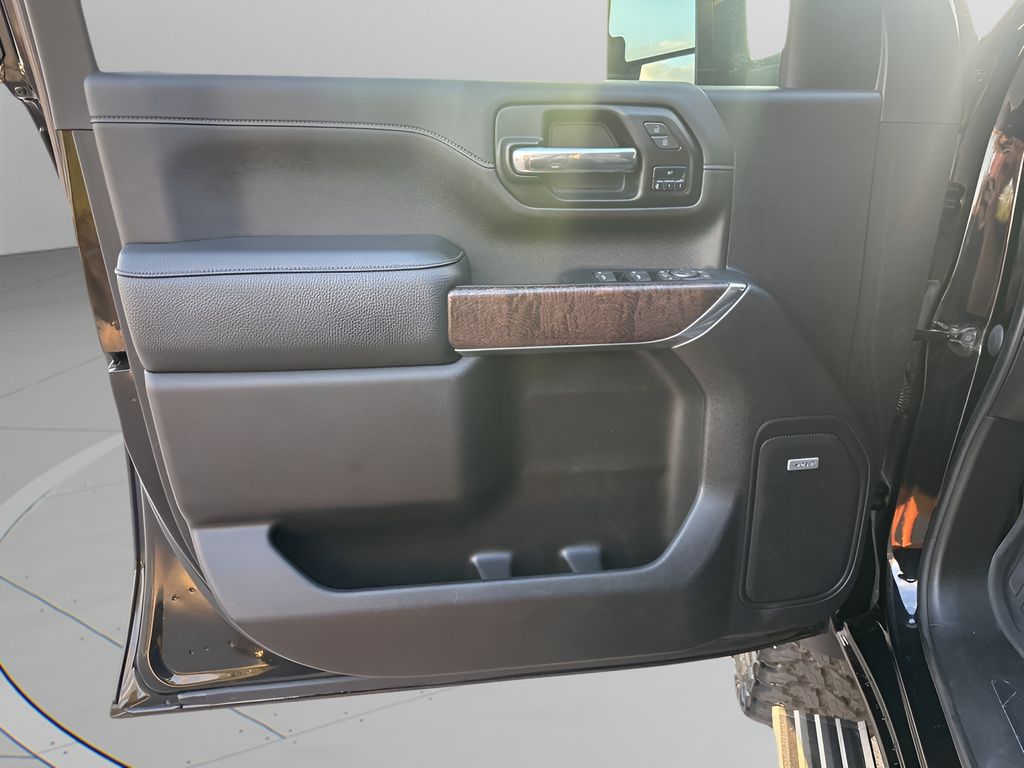 Used Car 2023 Gmc Sierra 3500hd  Denali For Sale Under $70,000 In Austin, Texas