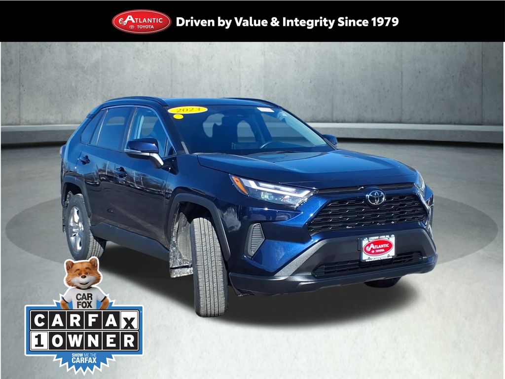 2023 Toyota RAV4 XLE