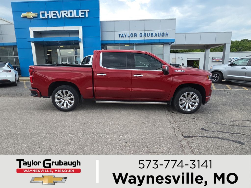 2022 Chevrolet Silverado 1500 High Country Crew Cab 4WD