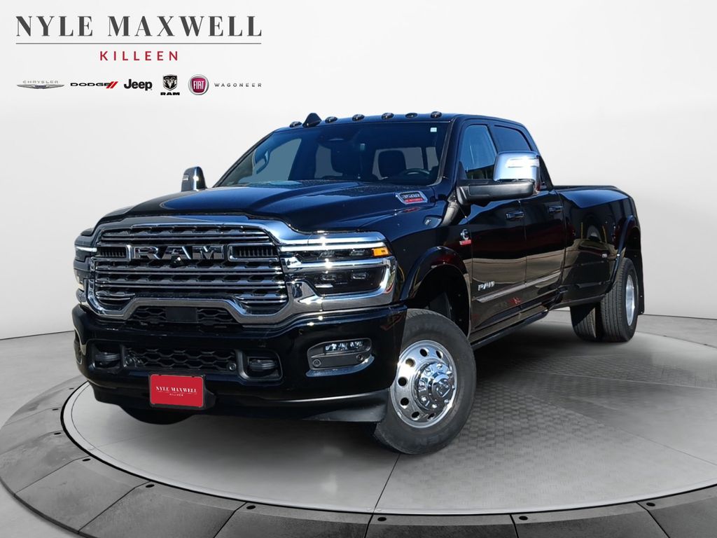 2026 RAM 3500 Limited Crew Cab LB DRW 4WD