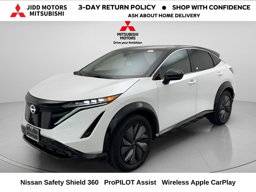 Everest White Pearl Tricoat/Black Diamond Pearl 2025 Nissan Ariya Engage FWD SUV / Crossover Front-Wheel Drive Continuously Variable Transmission